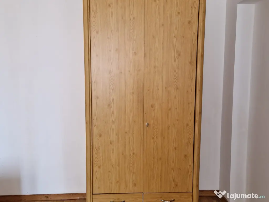 Închiriere apartament două camere 