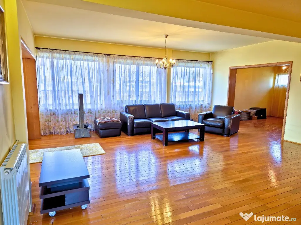 CASA SPATIOASA IN GORANU - 237 MP UTILI, TEREN 1520 MP, LA 3 KM DE CEN 