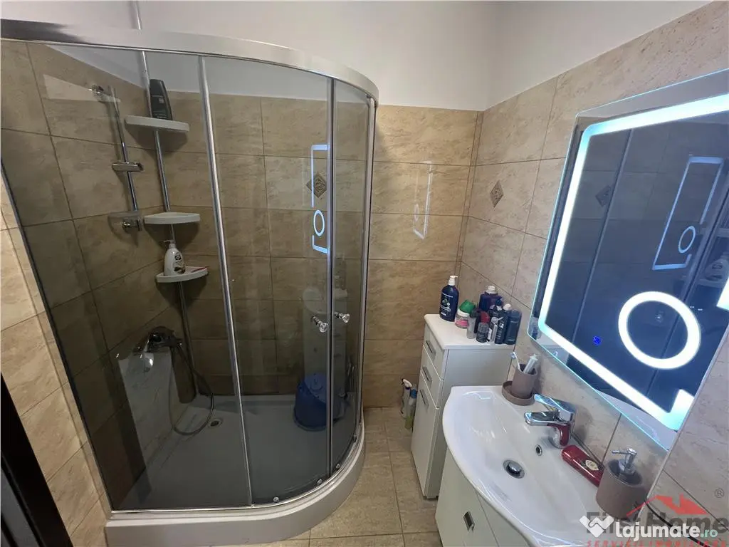 Ap 2 camere LUXOS, etaj 1, bloc nou, parcare, ULTRACENTRAL 