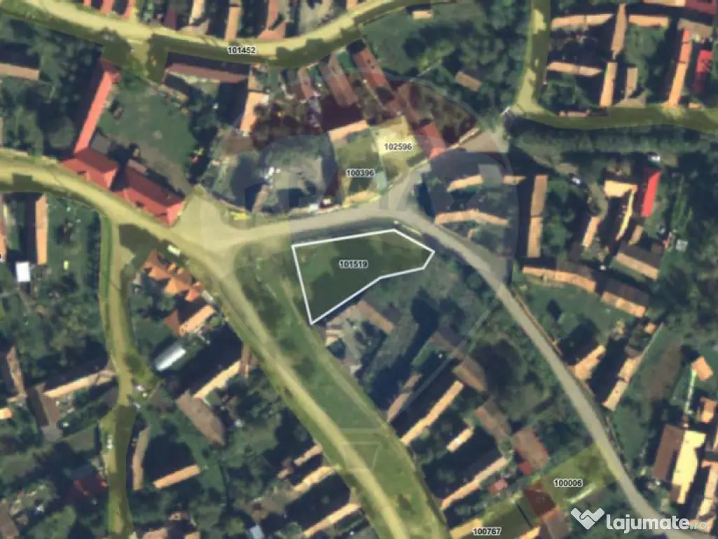 Teren în inima Țării Făgărașului -980 mp- liniște ...