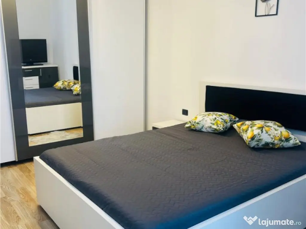 Apartament 3 camere decomandat, mobilat, utilat modern, zon 