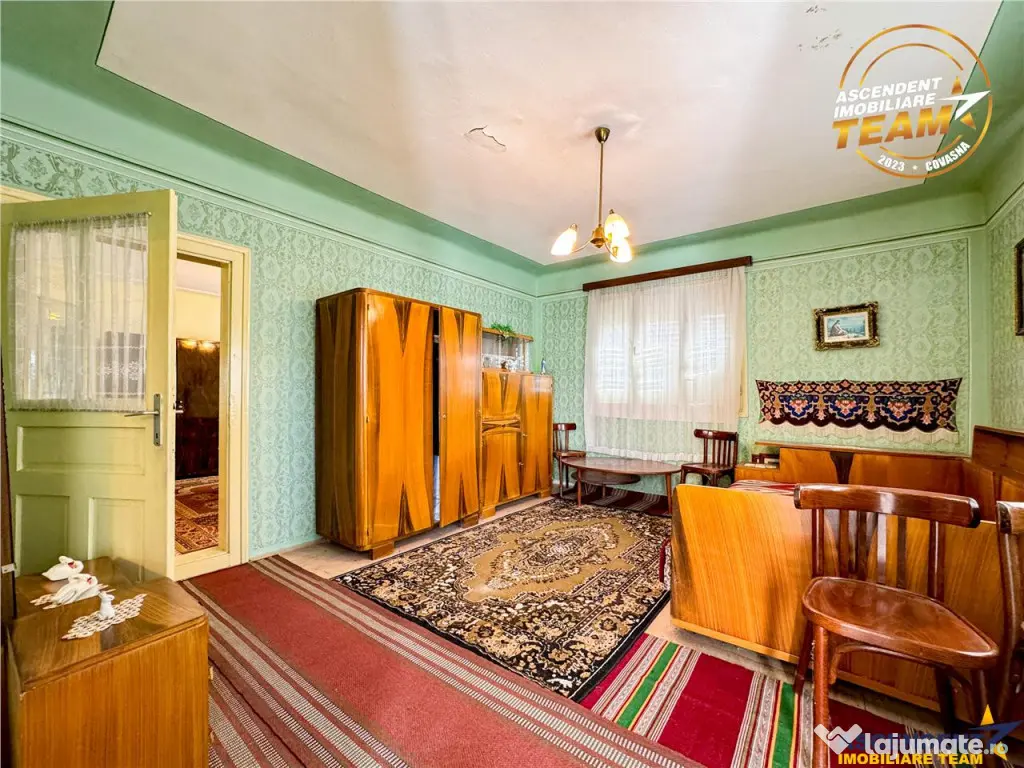 FILM! Casa traditionala, curte, gradina, anexe, extensie ter