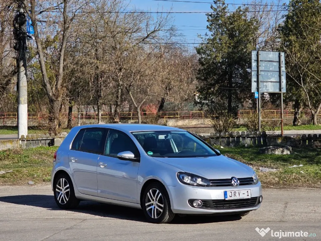 VW Golf 6 1.4TSI NaviTouch Xenon SenzoriParcare Clima CamerăMarșarier 