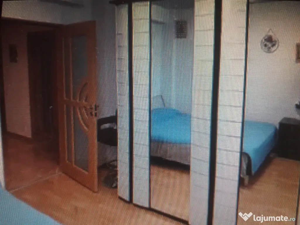 Apartament Cu 2 Camere Decomandate Etaj 2 - Zona Burdujeni Cuza Voda 2 
