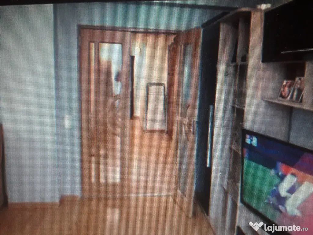 Apartament Cu 2 Camere Decomandate Etaj 2 - Zona Burdujeni Cuza Voda 2 