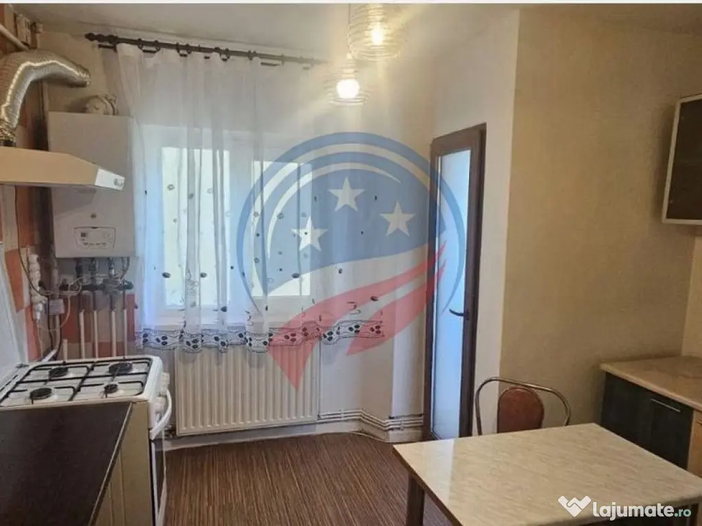 CHIRIE APARTAMENT 3 CAMERE 1 MAI 