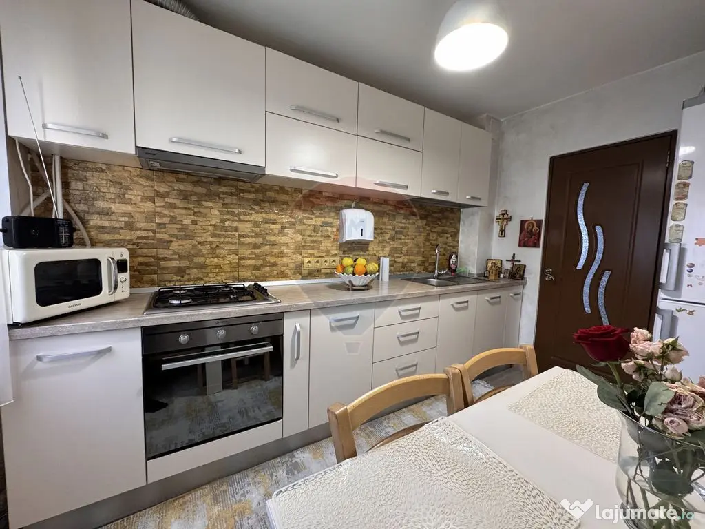 Apartament modern 3 camere Burdujeni 