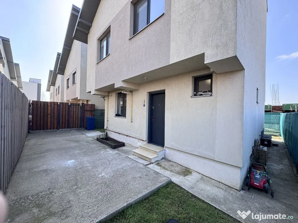 Casă modernă 4 camere | Popești-Leordeni – Intrarea ... 