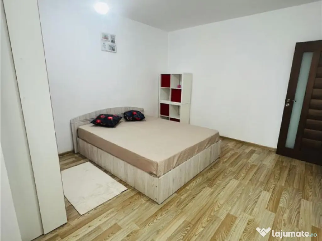 Apartament 3 camere decomandat, mobilat, utilat modern, zon 