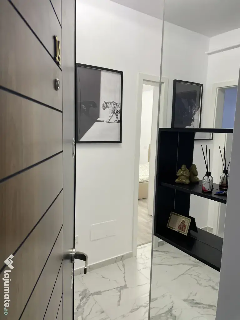 Apartament 2 camere de inchiriat Grand Kristal Residence 