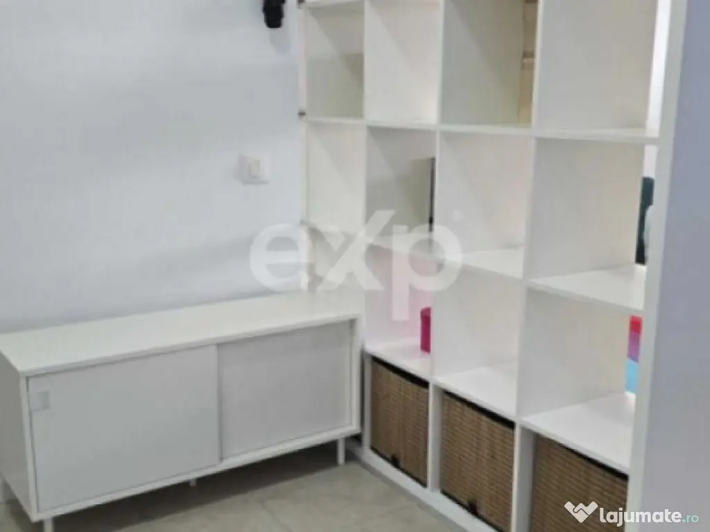 De vânzare apartament 2 camere semidec, et. 9/11, zona Euro 