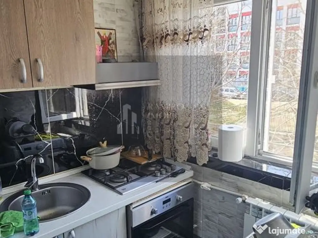 Garsoniera confort 3 mobilata si utilata 27000/ sector 3 