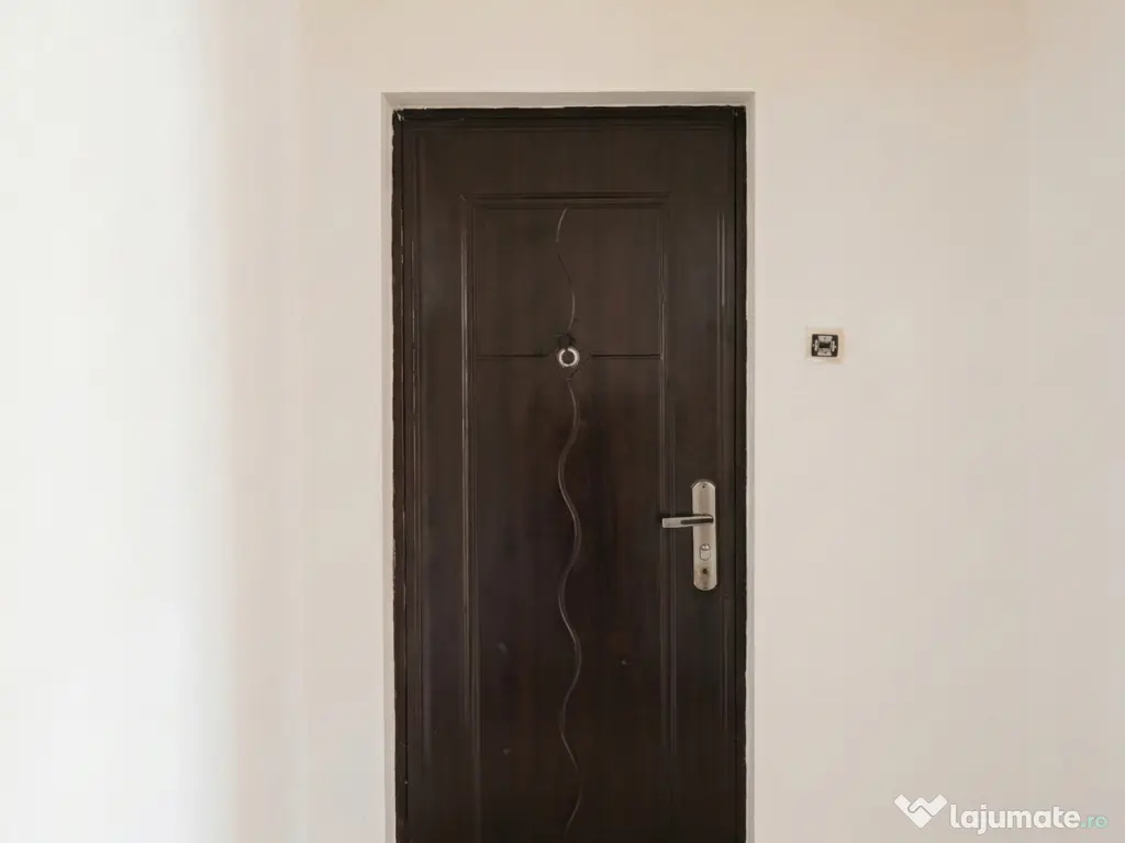 Apartament 2 camere  Florilor/Gemenii, 36 mp, parter, ideal investiție 