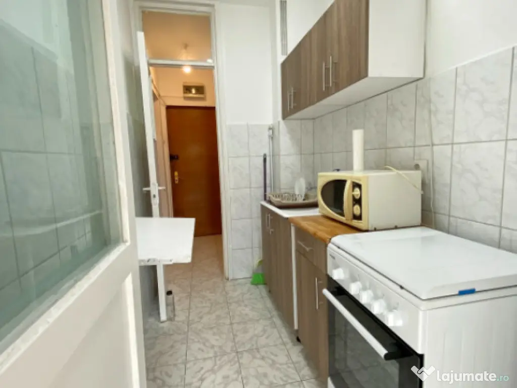 Garsoniera, 28 mp, zona Lacul Tei - 4 minute pama la parcul 