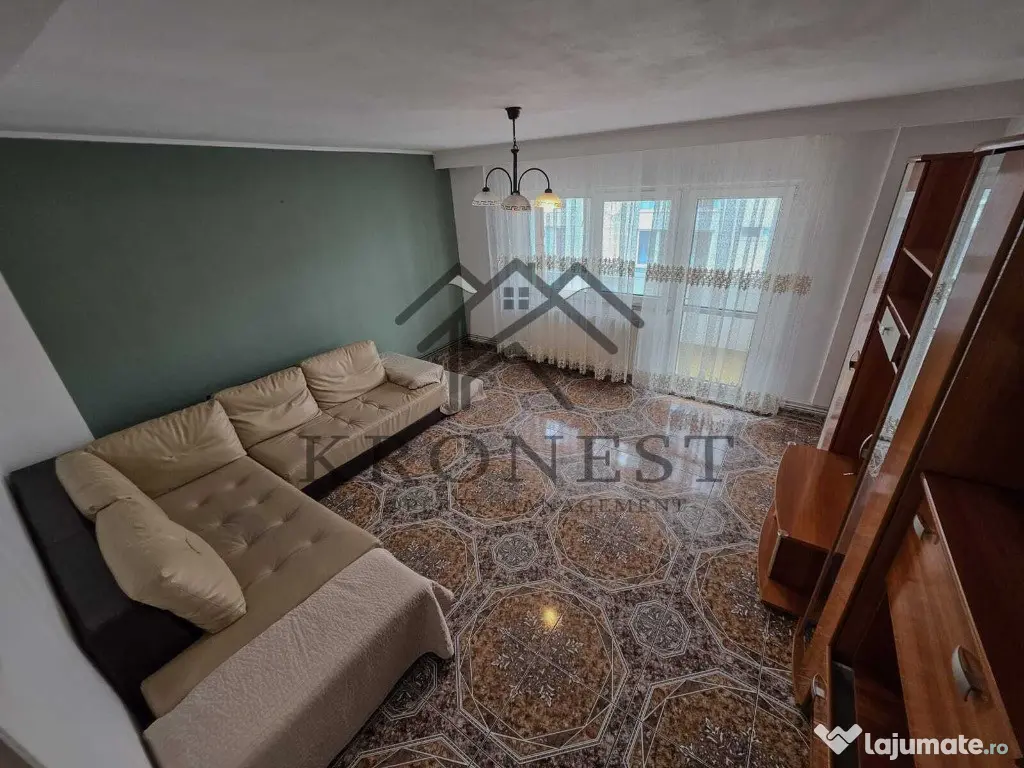 Apartament 3 camere - Racadau - 75 mp 