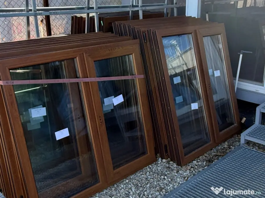ferestre termopan maro duble noi de la 800 lei 