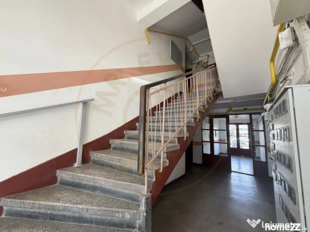 Apartament 2 camere etaj 1 zona McDonald’s Gara + loc de 