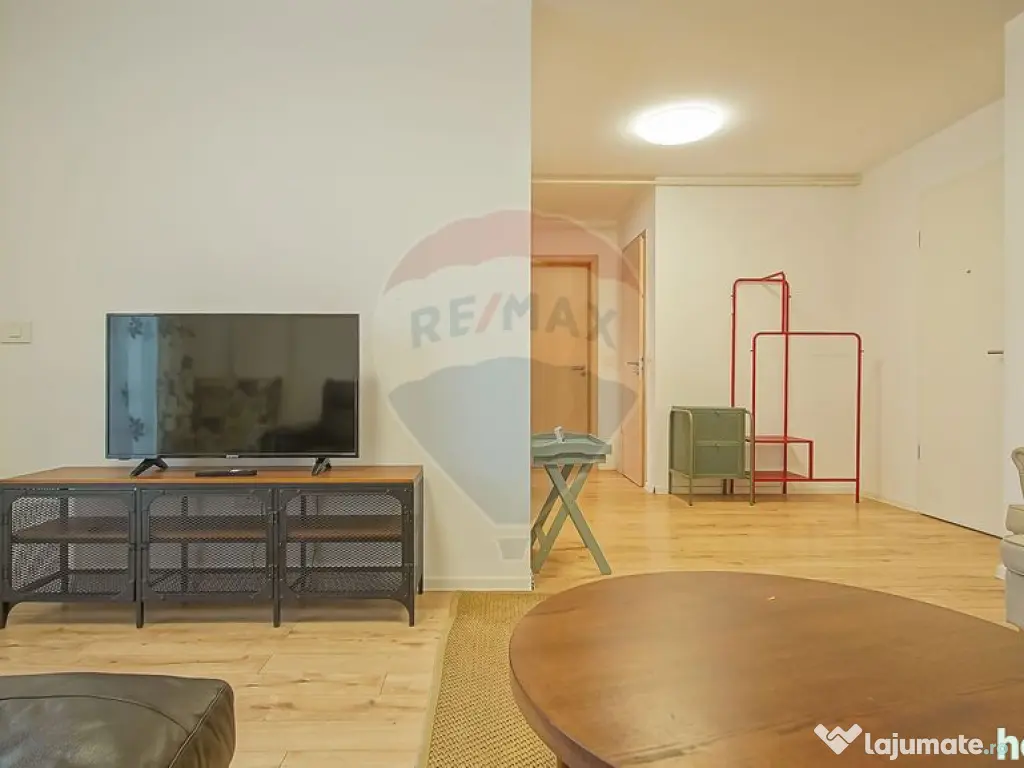 Inchiriez apartament 2 camere, la Kasper 