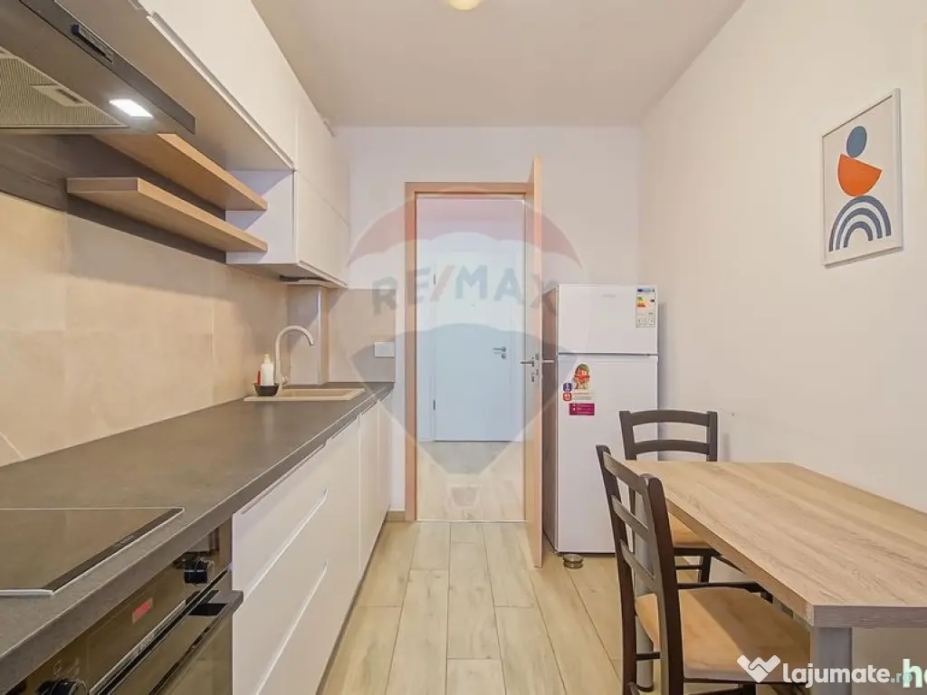 Inchiriez apartament 2 camere, la Kasper 