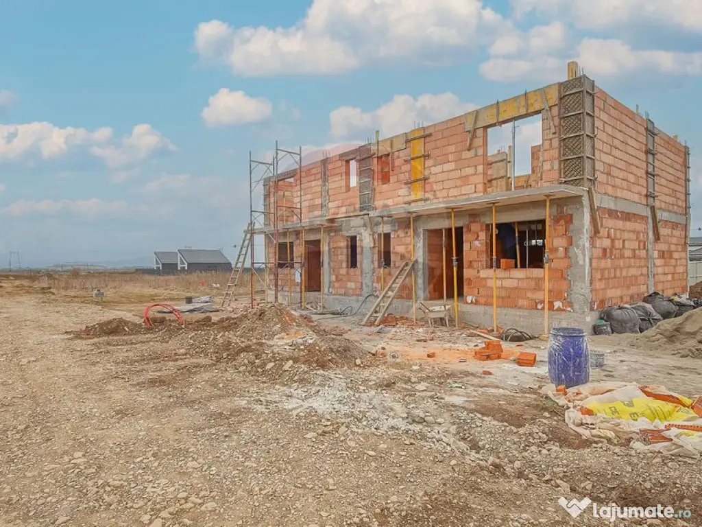 Duplex nou în Cartierul Izvor – 4 camere, terasă și ... 