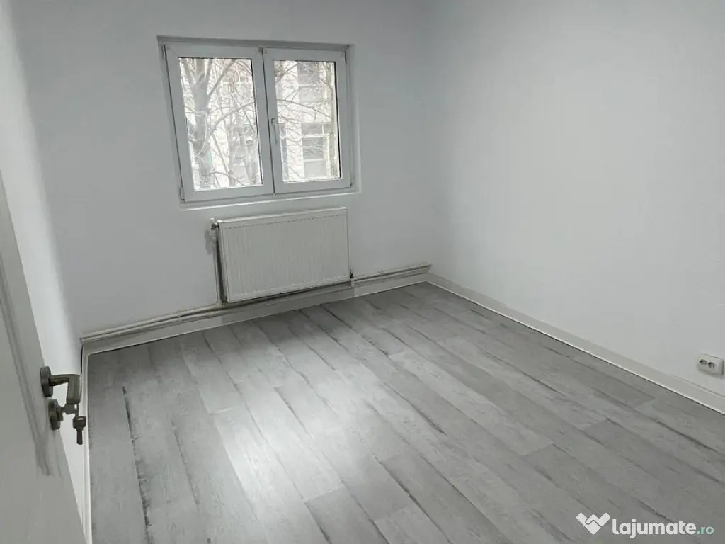 PROPRIETAR | 3 camere decomandate | Centrala proprie | Str. Negru Vodă 