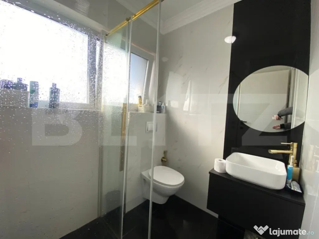 Vila moderna cu 3 dormitoare si teren generos 1.460 mp