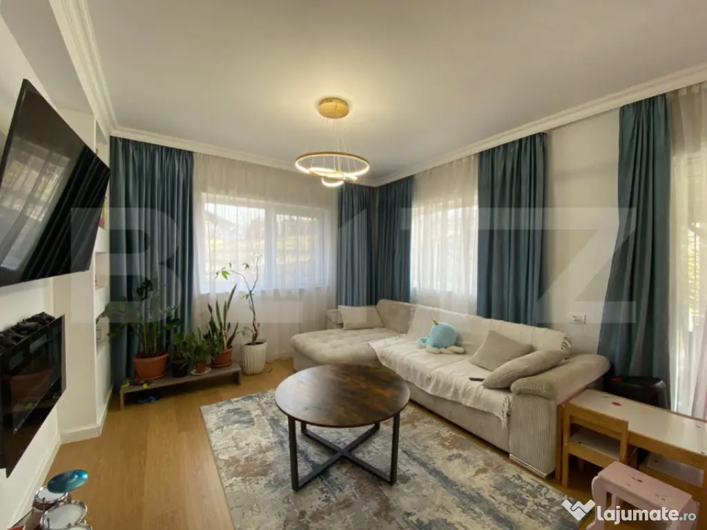 Vila moderna cu 3 dormitoare si teren generos 1.460 mp