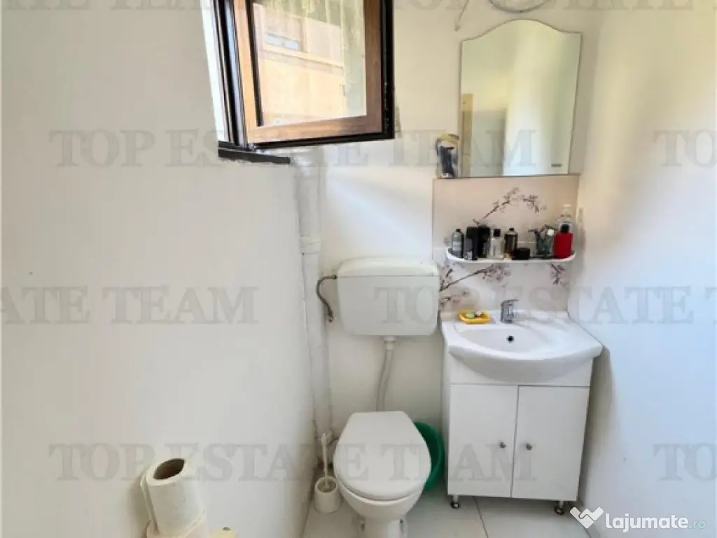 Vila tip duplex de - Vatra Luminoasa 