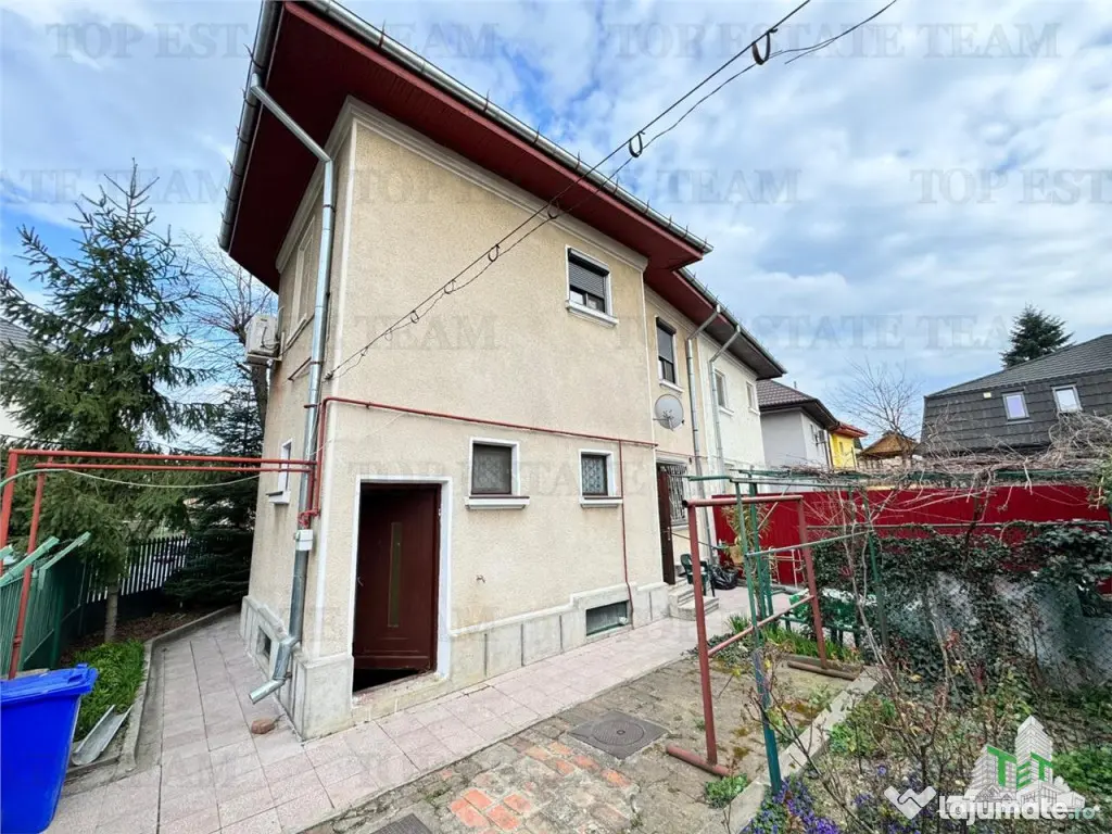 Vila tip duplex de - Vatra Luminoasa 