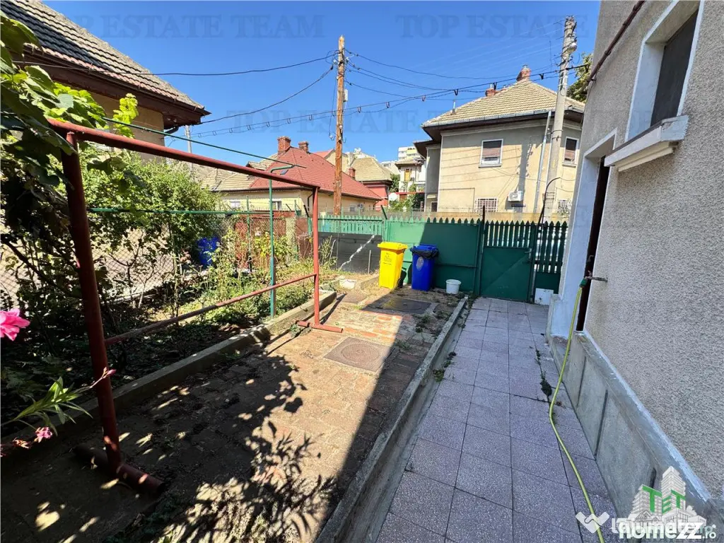 Vila tip duplex de - Vatra Luminoasa 