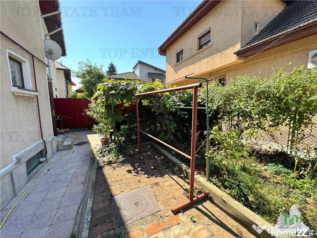 Vila tip duplex de - Vatra Luminoasa 