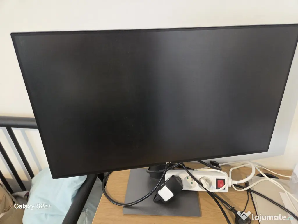 Monitor DELL UltraSharp 24 USB-C Hub Monitor 
