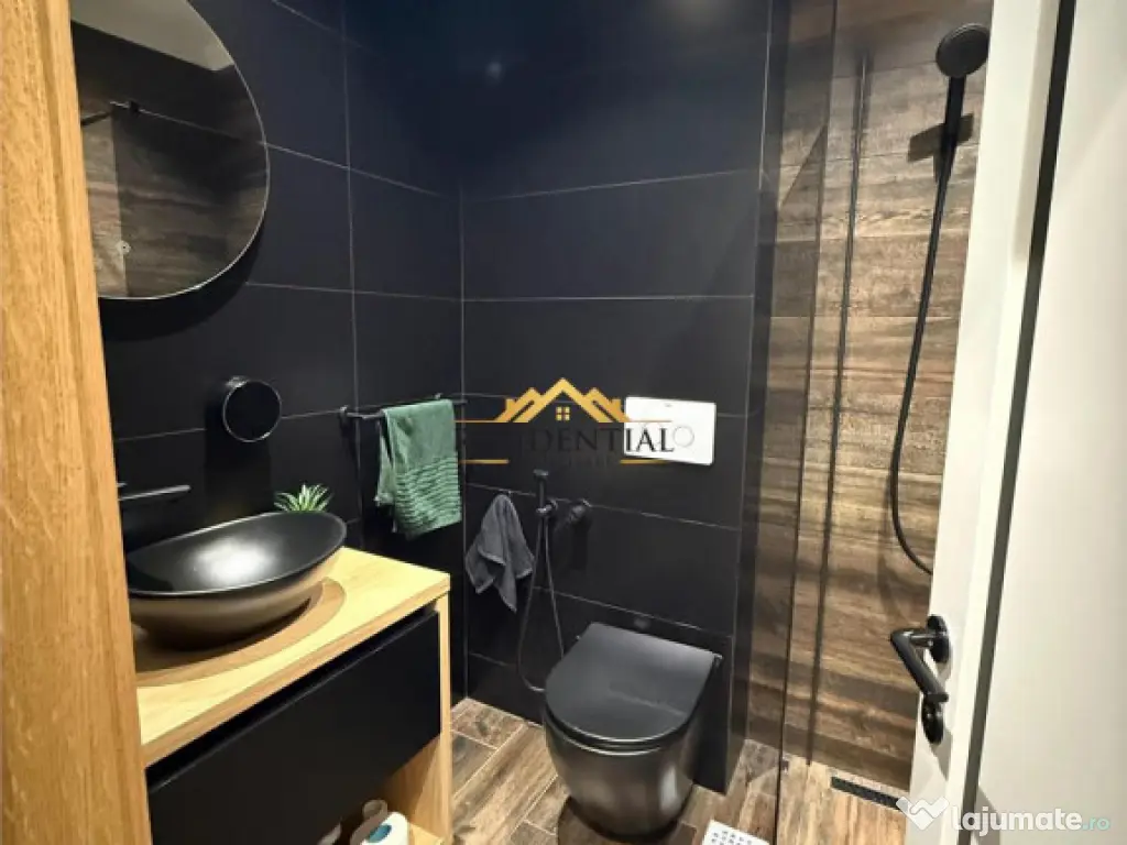 SUPER APARTAMENT CU 3 CAMERE 