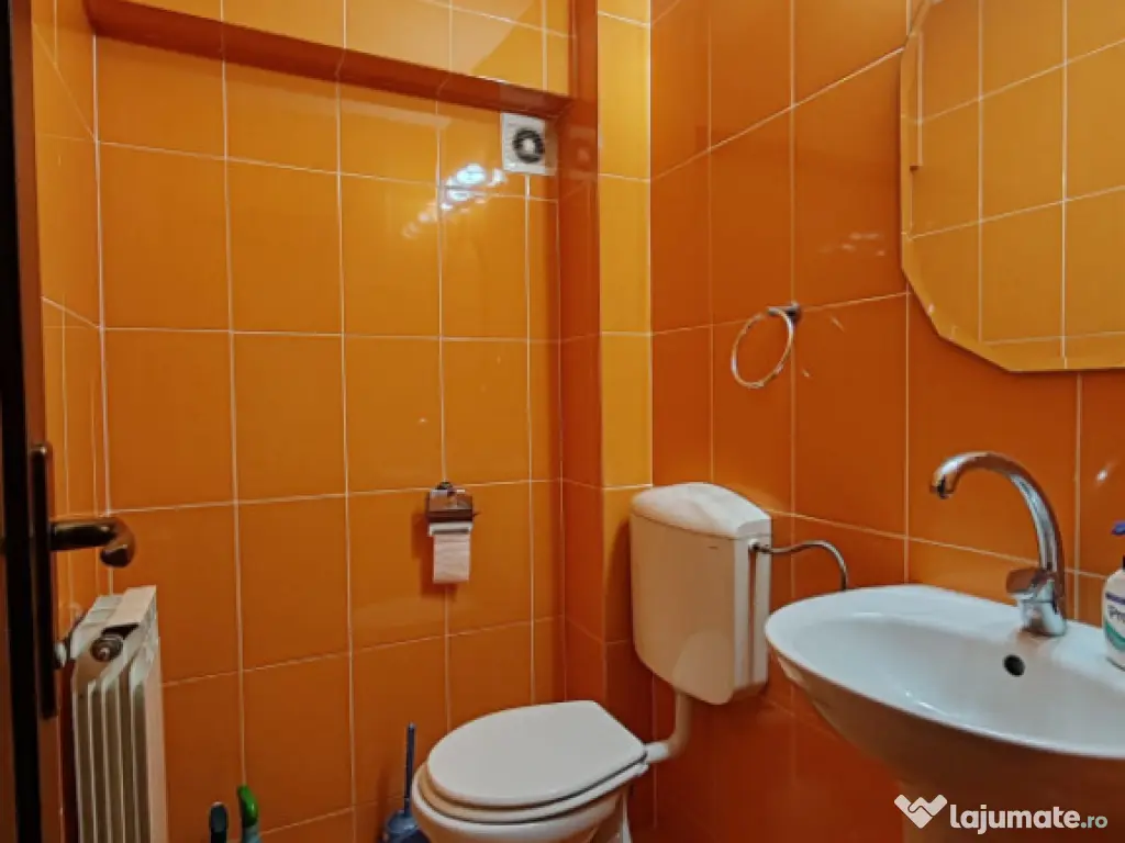 Apartament ideal birou/investiție, parter, vad excelent 