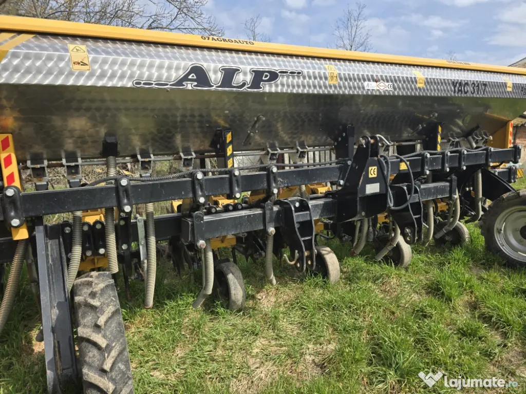 Prasitoare / cultivator alp 6 randuri 7 sectii 