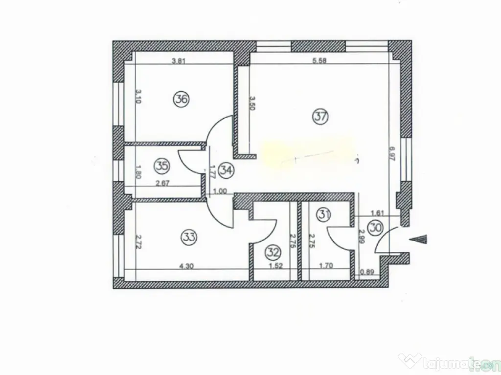 Apartament 3 camere, parter, bloc nou- zona Obcini 