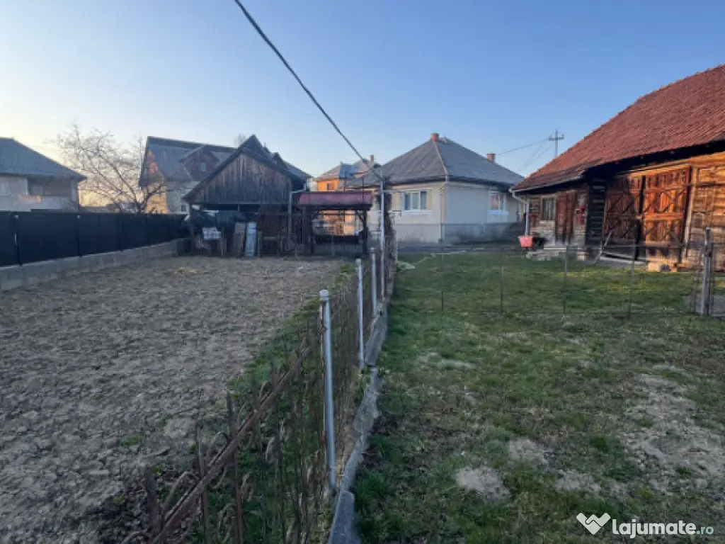 Casă cu suflet și 40 ari teren, panoramă superbă, comple 