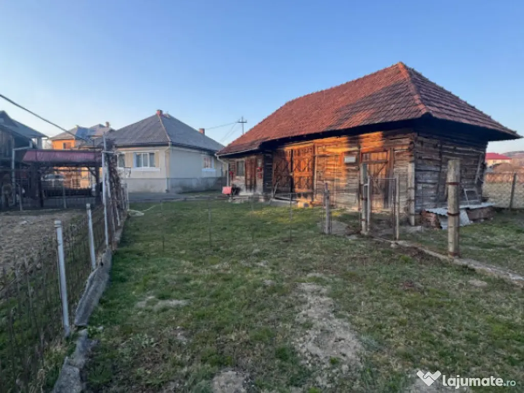 Casă cu suflet și 40 ari teren, panoramă superbă, comple 