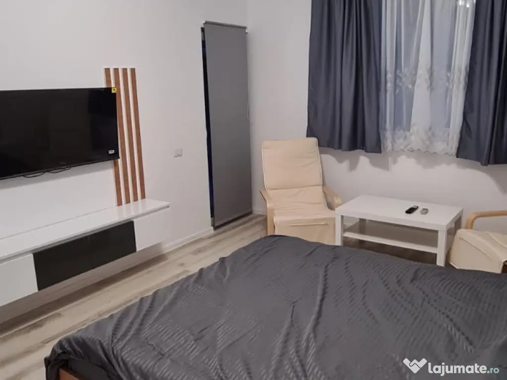 Vand garsoniera Sector 4 - Studio Plus Residence