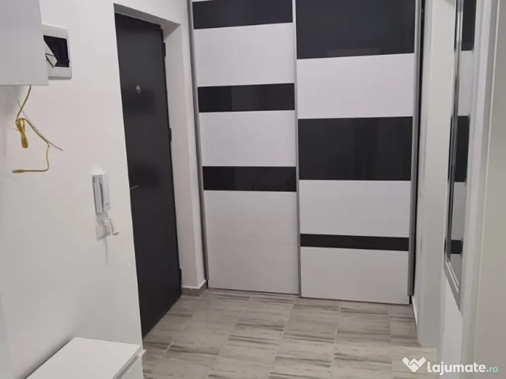 Vand garsoniera Sector 4 - Studio Plus Residence