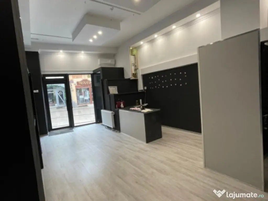 Spatiu comercial - centru vechi 