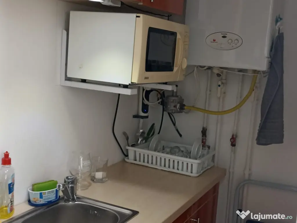 Proprietar,inchiriez spatiu birouri,30 mp, mobilat integral, utilitati, central