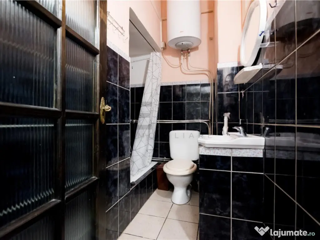 Reco, Apartament Ultracentral cu loc de parcare 