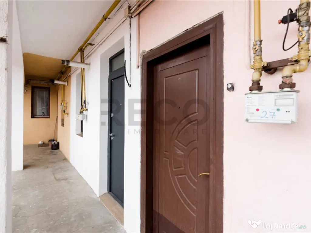 Reco, Apartament Ultracentral cu loc de parcare 