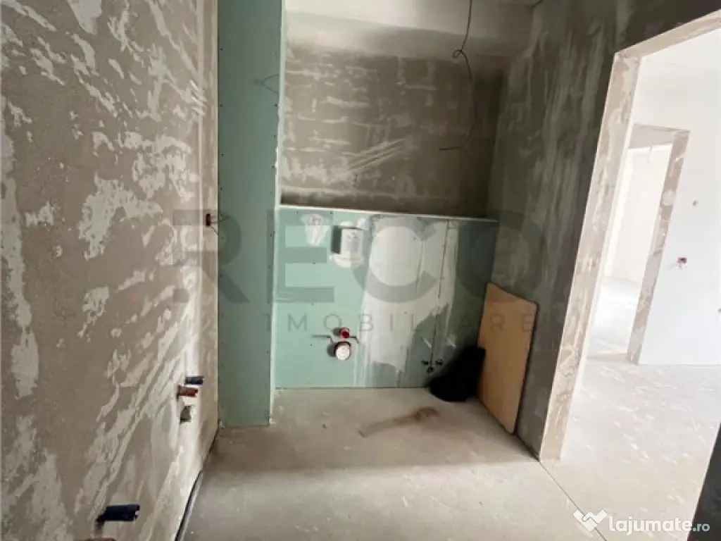 RECO Apartament cu 3 camere, ultracentral, NOU, parter 