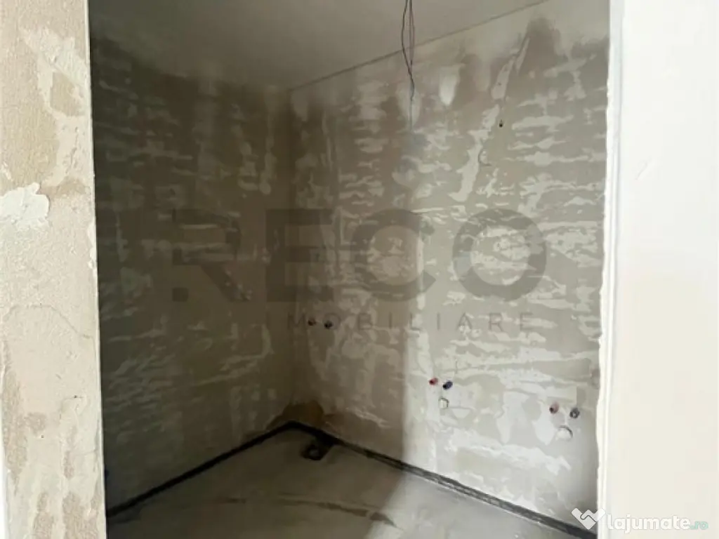 RECO Apartament cu 3 camere, ultracentral, NOU, parter 