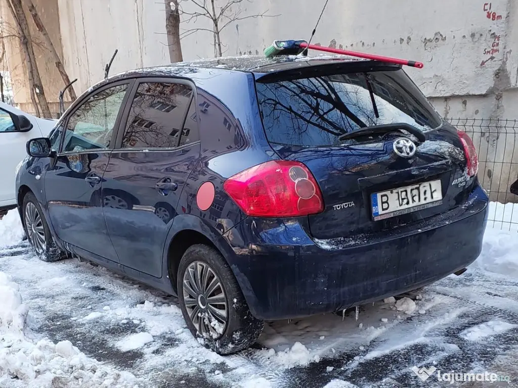 Toyota Auris 2007 | 2.0 D-4D | Doar 123.000 km Necesită reparatie motor 