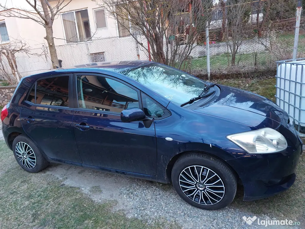 Toyota Auris 2007 | 2.0 D-4D | Doar 123.000 km Necesită reparatie motor 