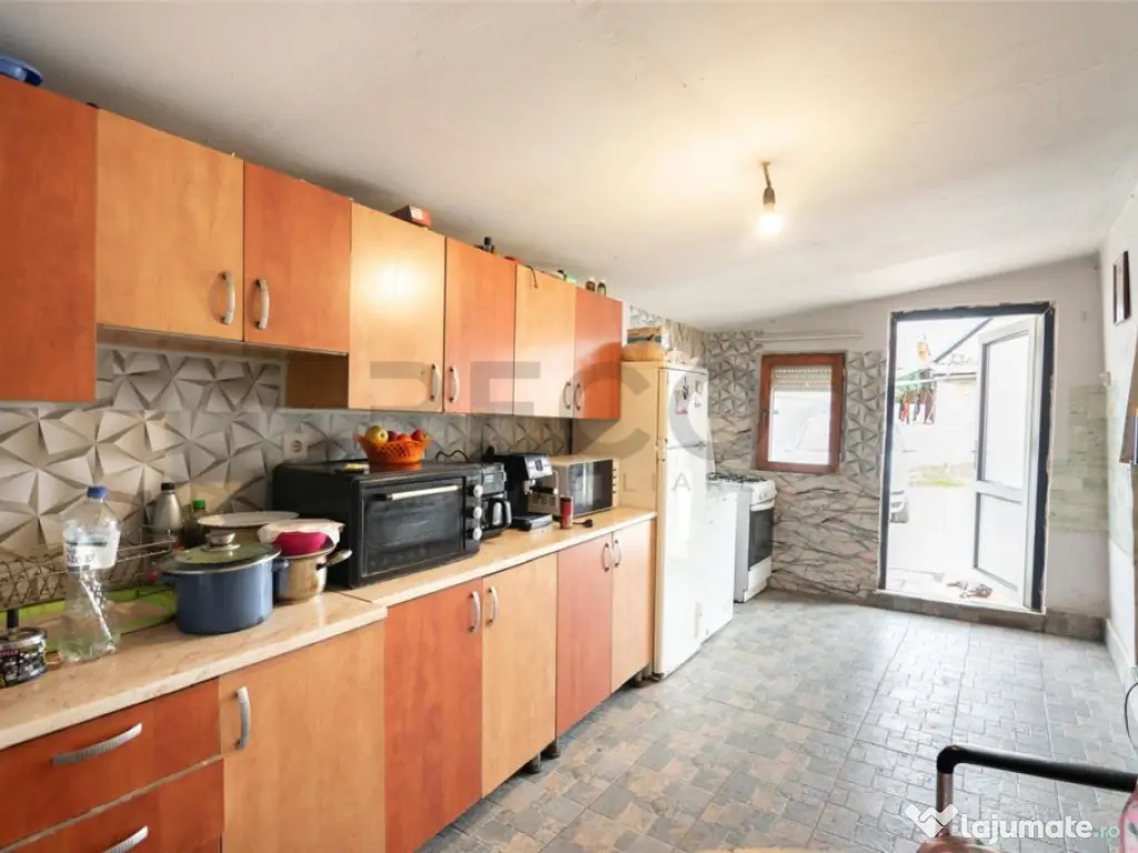 RECO, casa in Cheriu, Bihor 