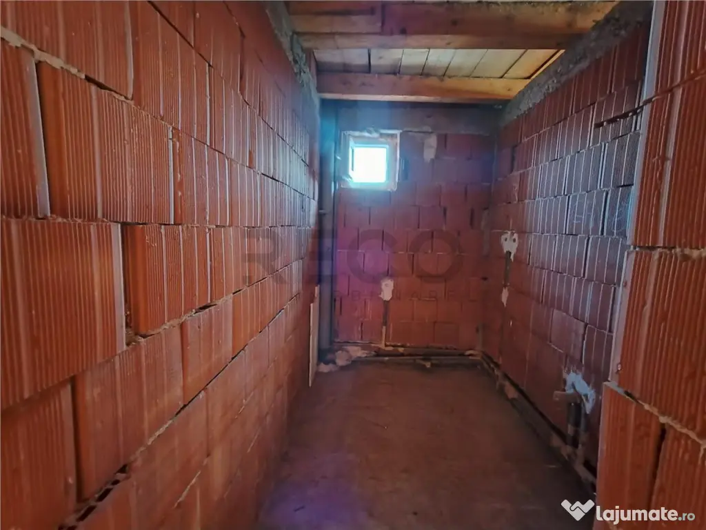 Reco Apartament nou cu 5 camere Beius 